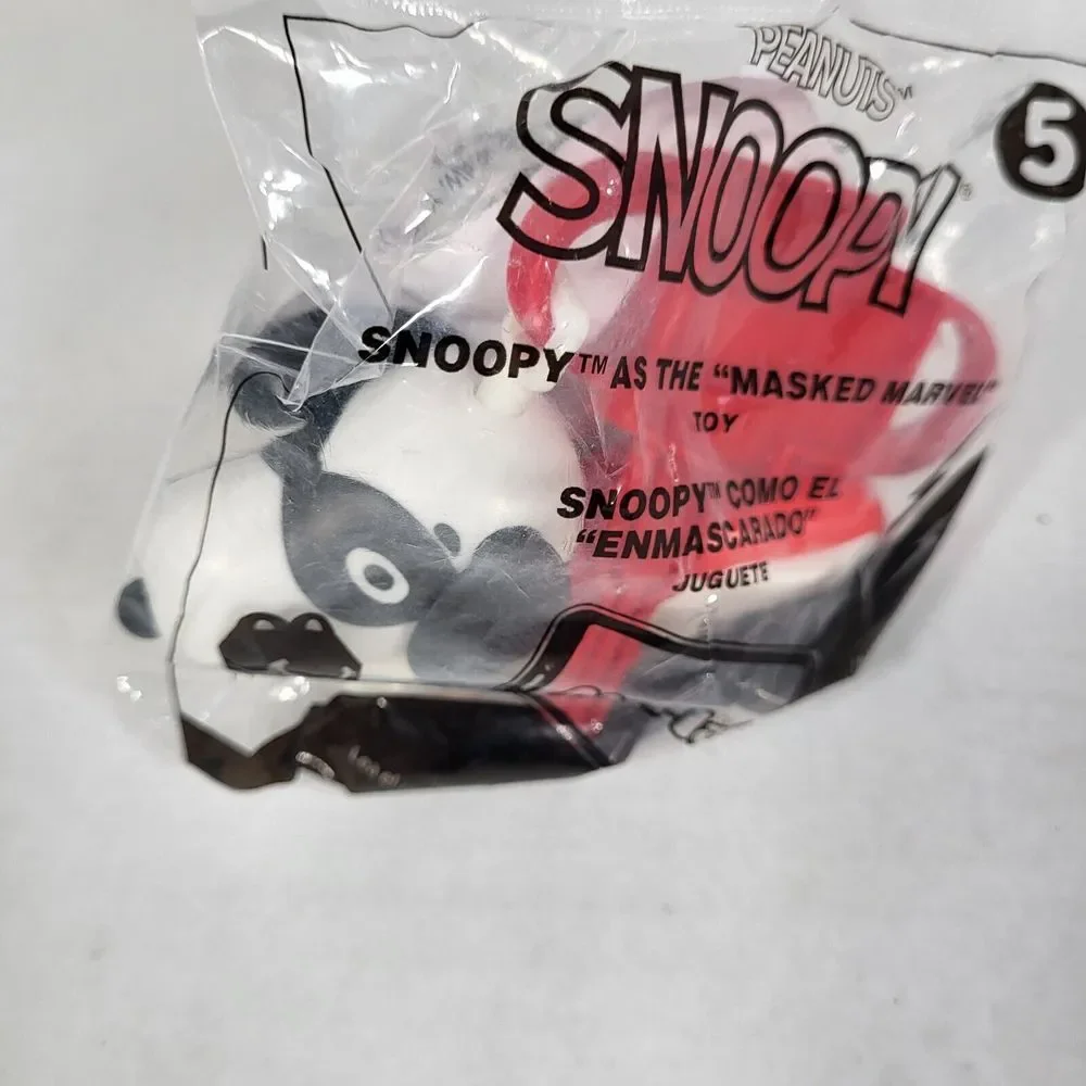 2 Peanuts Snoopy Happy‎ Meal McDonalds Toys 2018 #5 Masked Marvel #10 Helicopter - Picture 3 of 7
